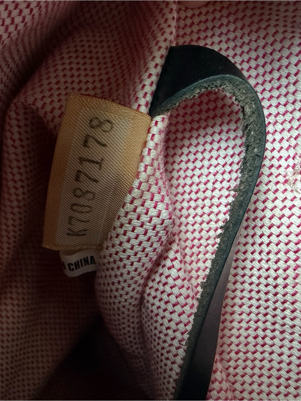 Dooney & Bourke vintage Y2K monogram canvas hobo shoulder bag - Picture 11 of 12